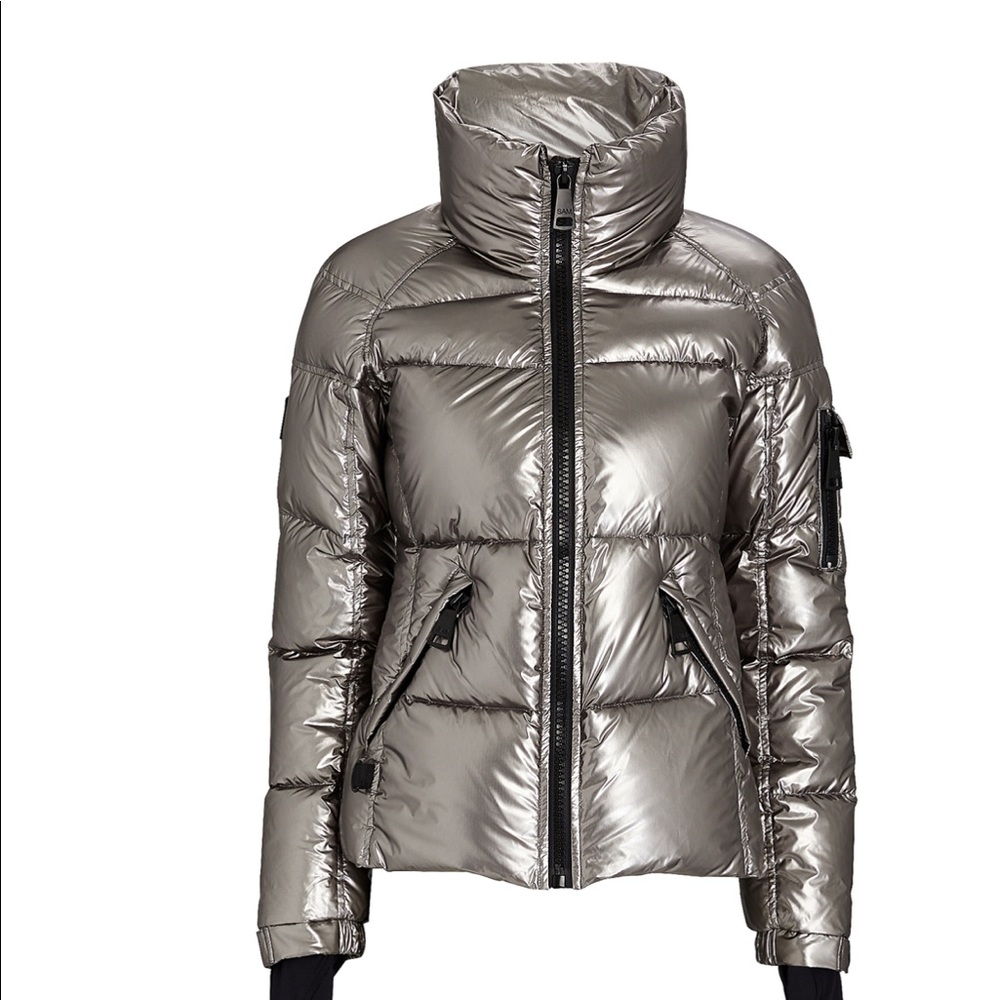 SAM puffer jacket in silver NWT 🌟